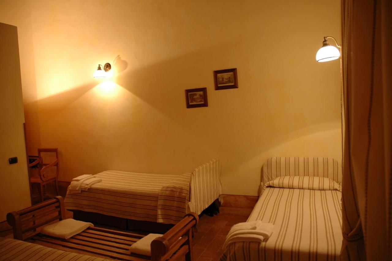 Agriturismo Le Piane Del Milia Suvereto Habitación foto
